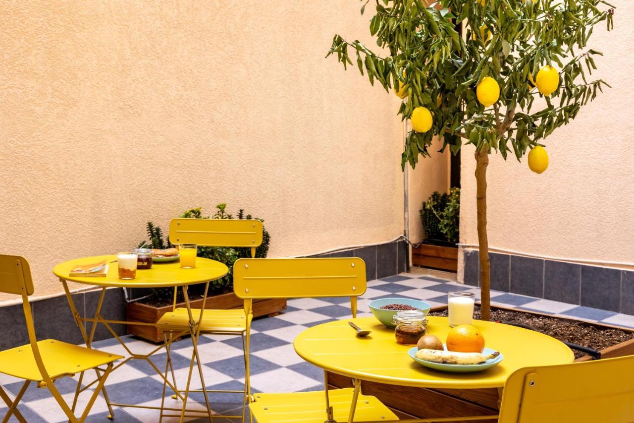 Petit Hostel Palacio Real Мадрид Экстерьер фото
